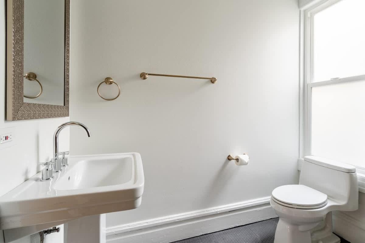 - The Retrouvailles Suite- Espresso & Craft Brews * Portland