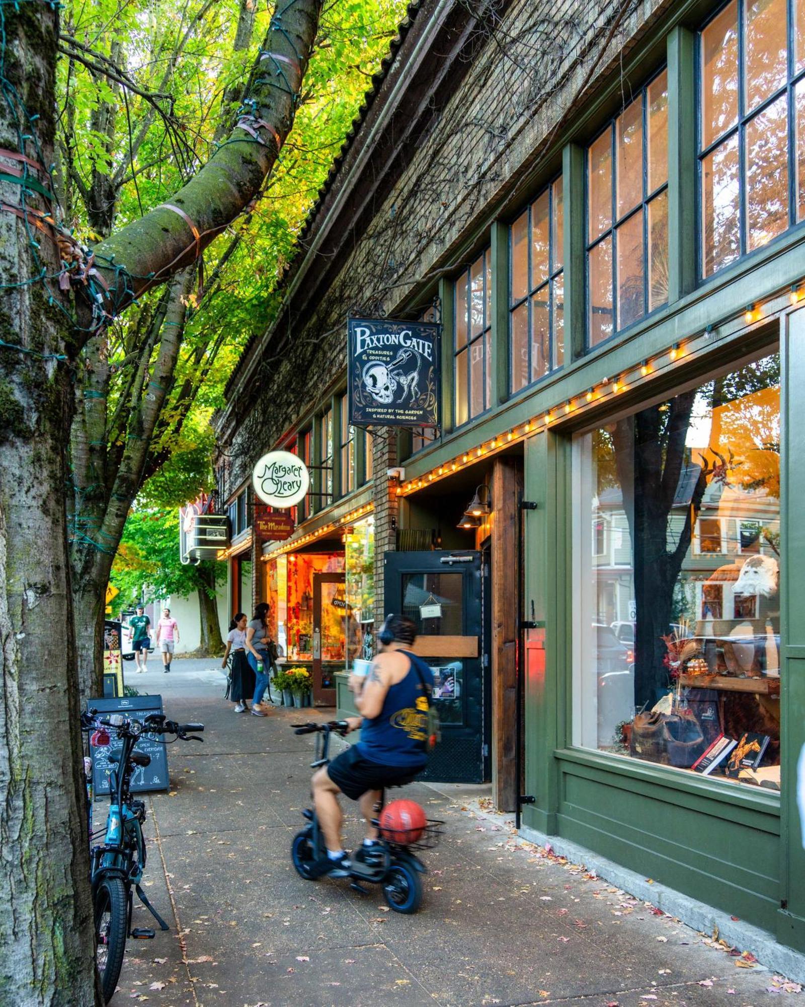 - The Retrouvailles Suite- Espresso & Craft Brews Portland